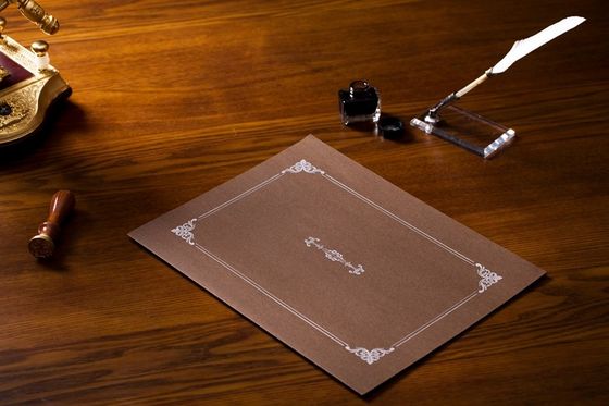 matériel de parchemin de supports de certificat de récompense de 318x247mm/vestes de certificat fait